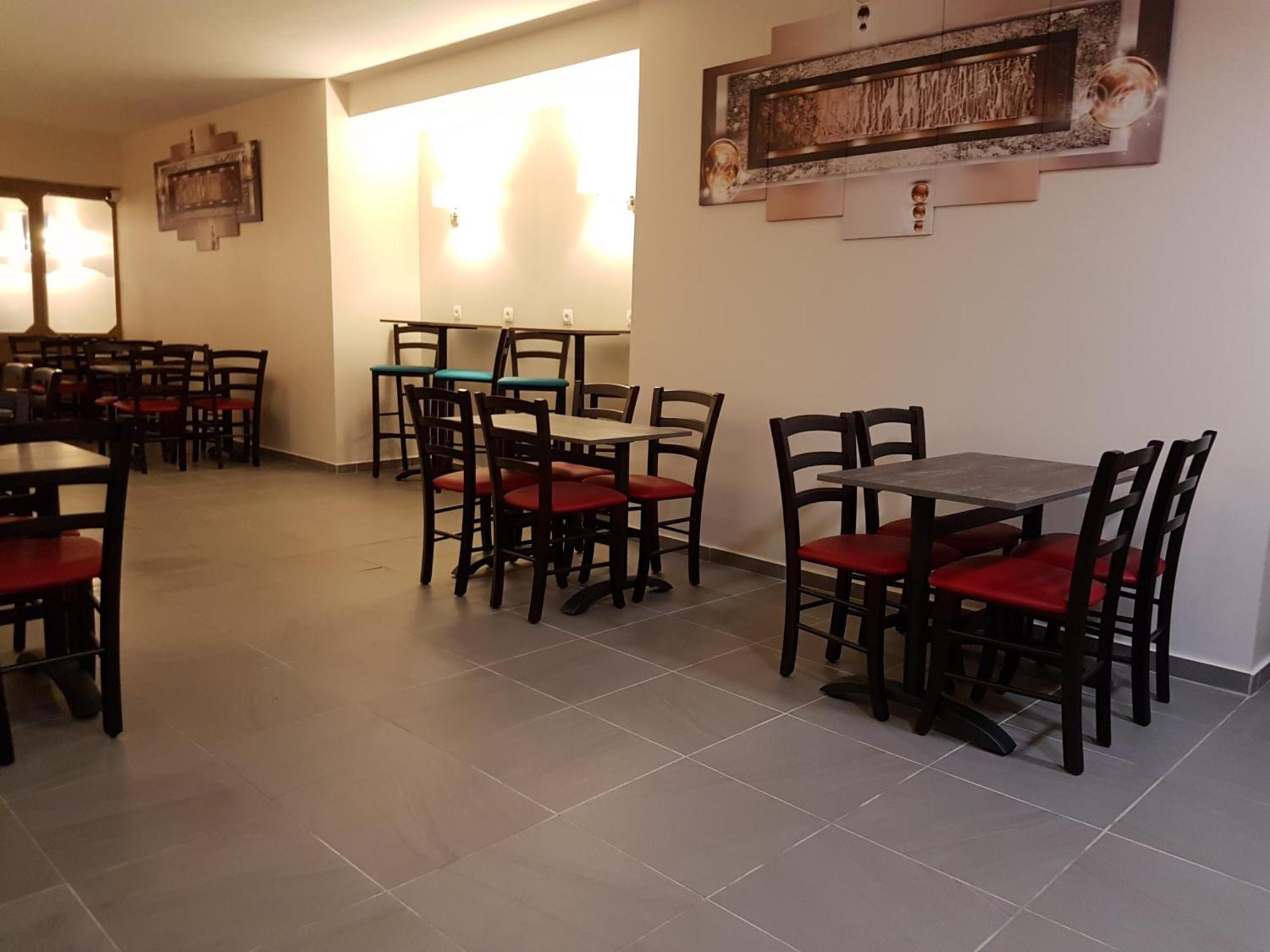 Nevers Hotel Buitenkant foto