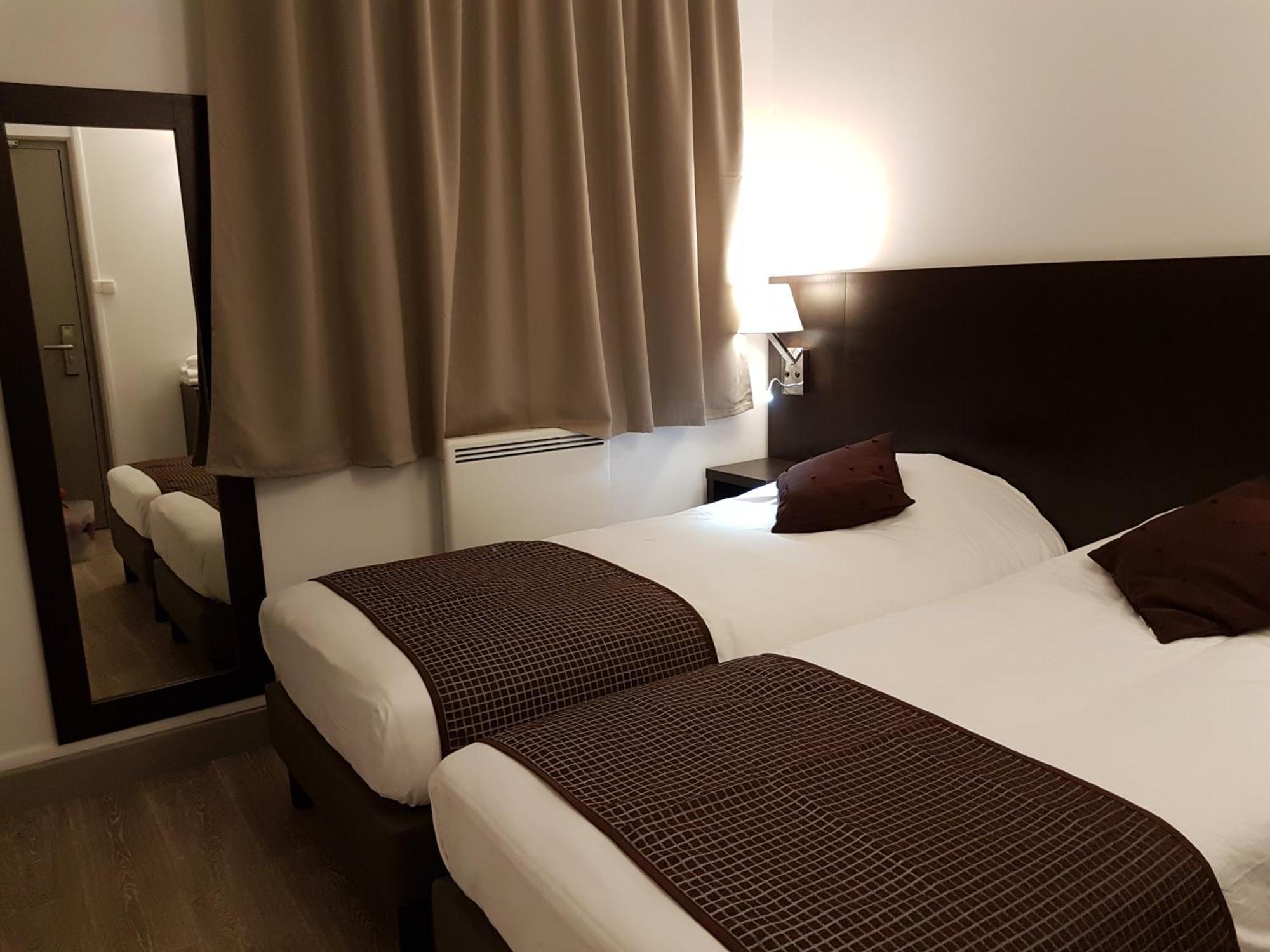 Nevers Hotel Buitenkant foto