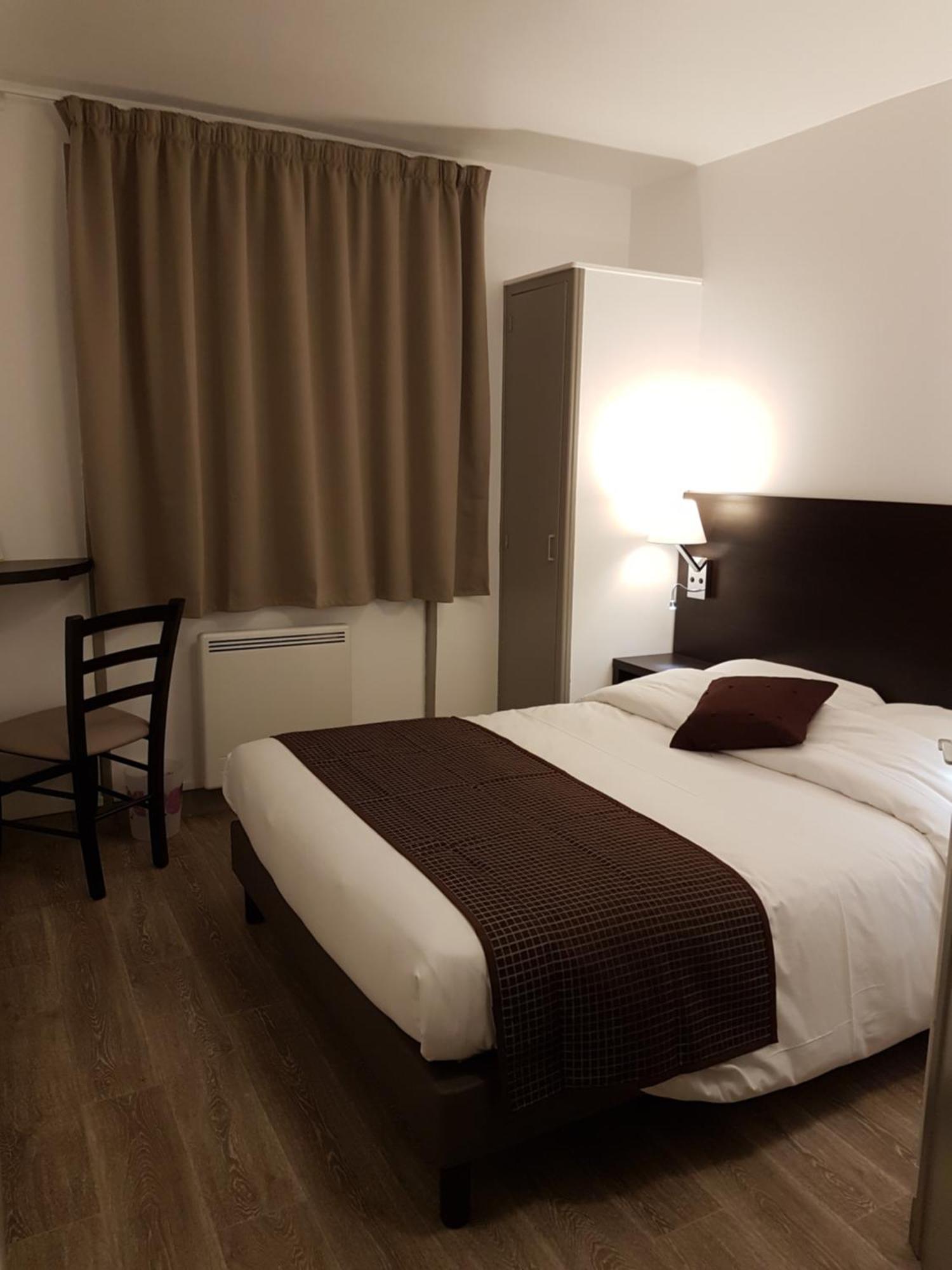 Nevers Hotel Buitenkant foto